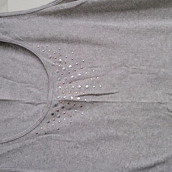 St. John's Bay Women's Tank - Picture 4 of 10